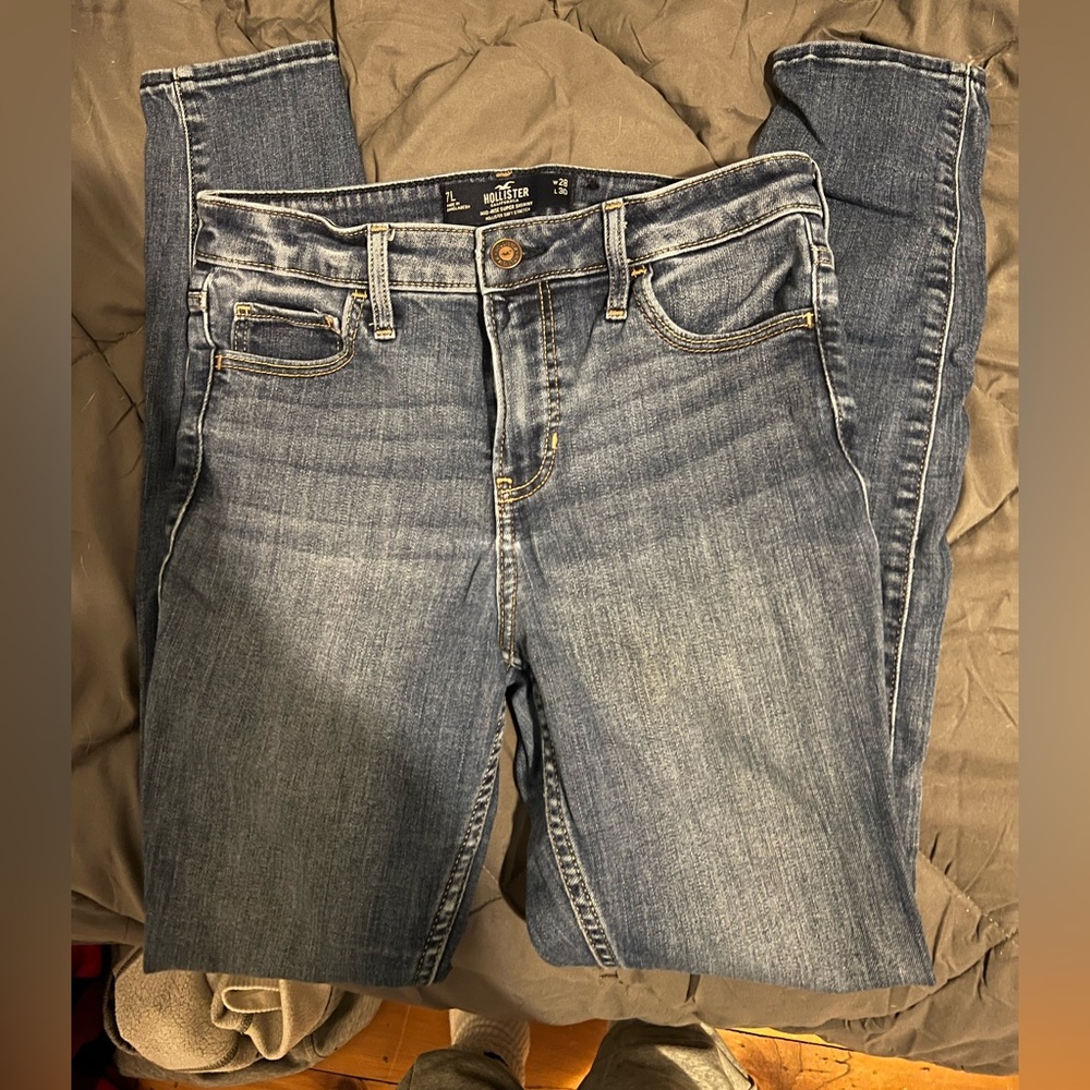 Hollister skinny jeans